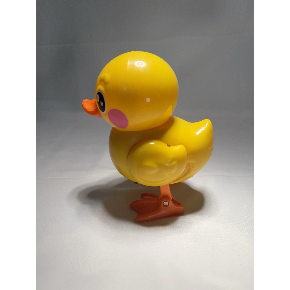 Robo Alive Junior Battery-Powered Baby Duck Bath Toy Yellow 18Month+